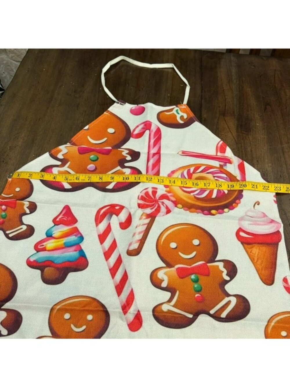 Gingerbread Apron - Picture 6 of 8